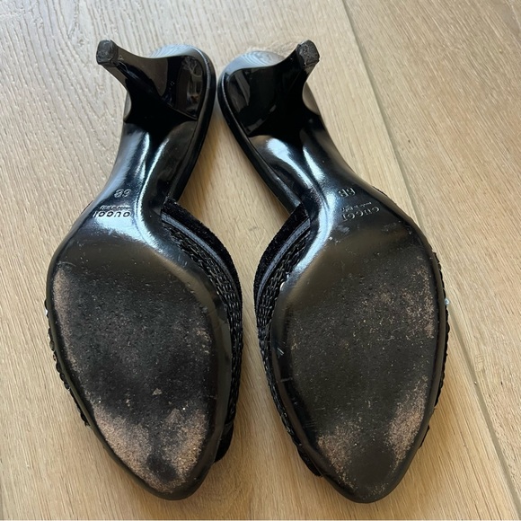 GUCCI BLACK SEQUINED VELVET PUMPS - Picture 4 of 6